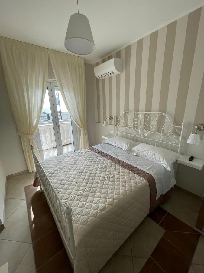 Crialesi Boutique Rooms Falerna Eksteriør billede